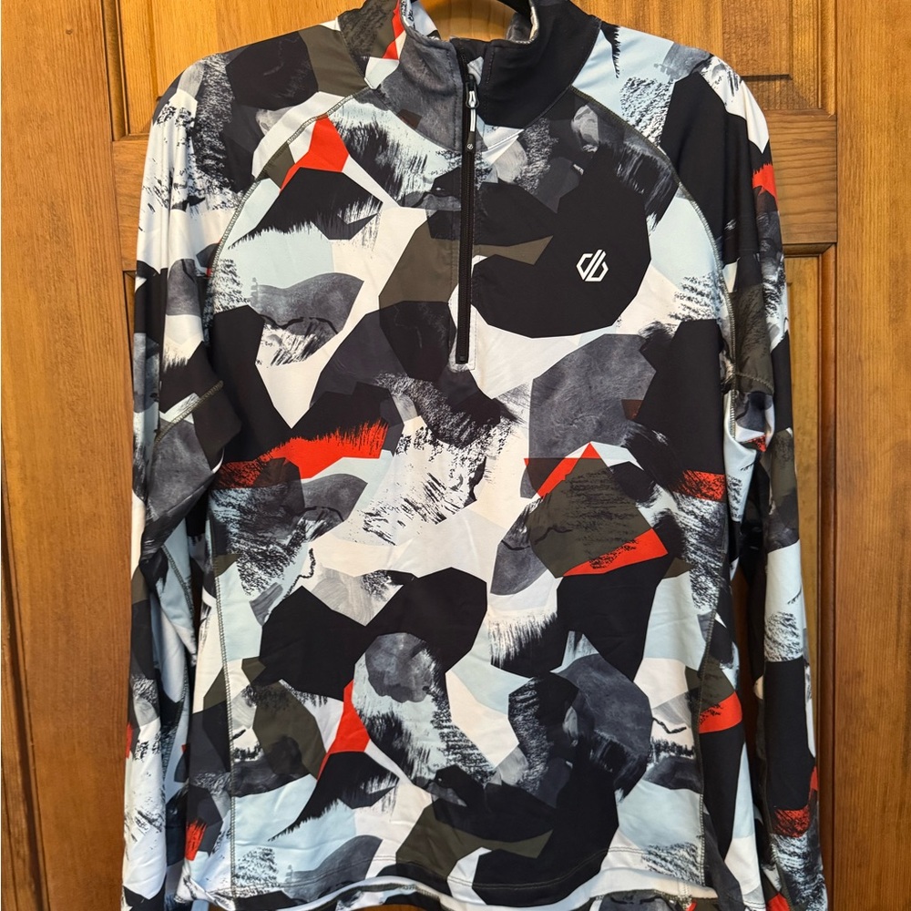 Dare2b Black and Red Abstract Hoodie